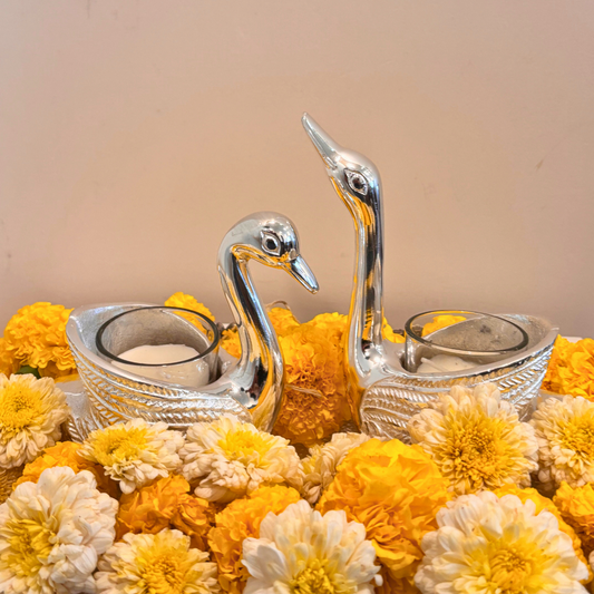 Silver Swan Diyas Gift Box - Set of 2
