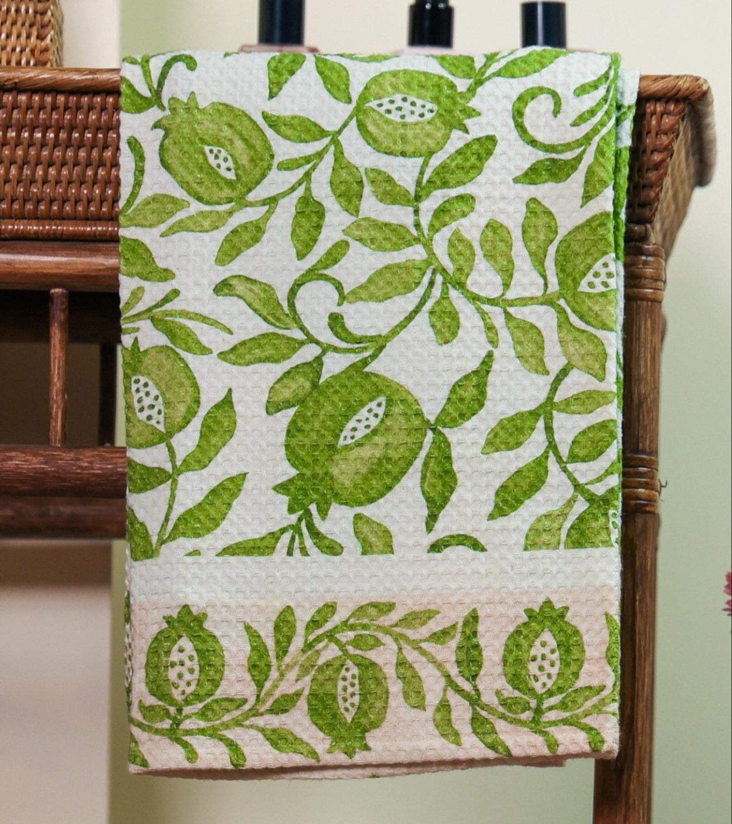 Ayna Bath Towel - Green