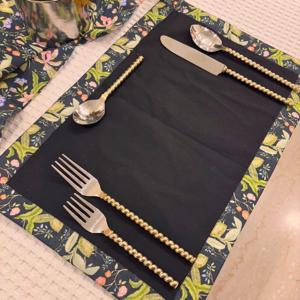 Twilight Garden Table Set