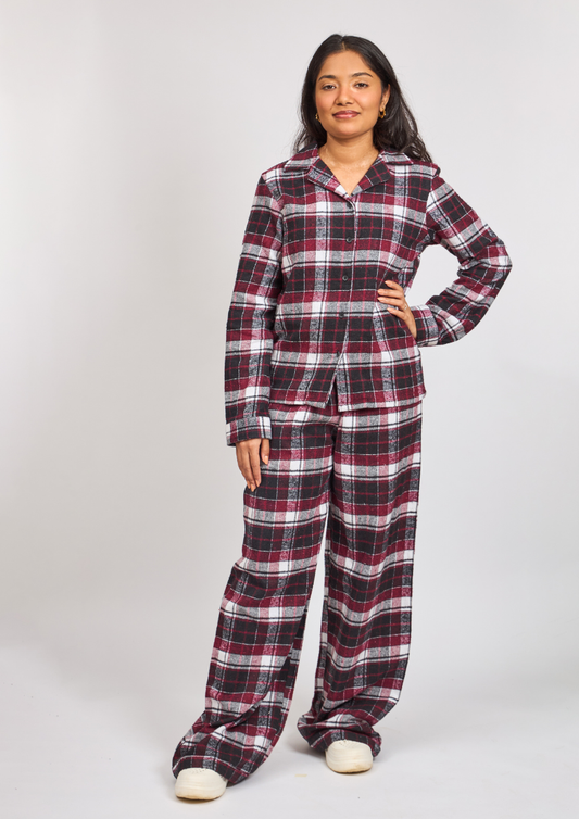 Cosy Cabin Pyjama Set