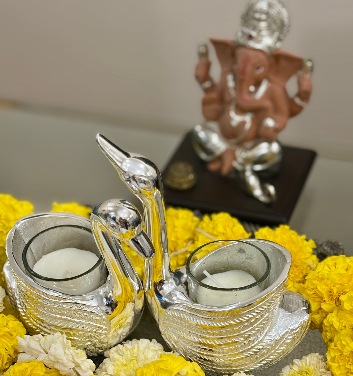 Silver Swan Diyas Gift Box - Set of 2