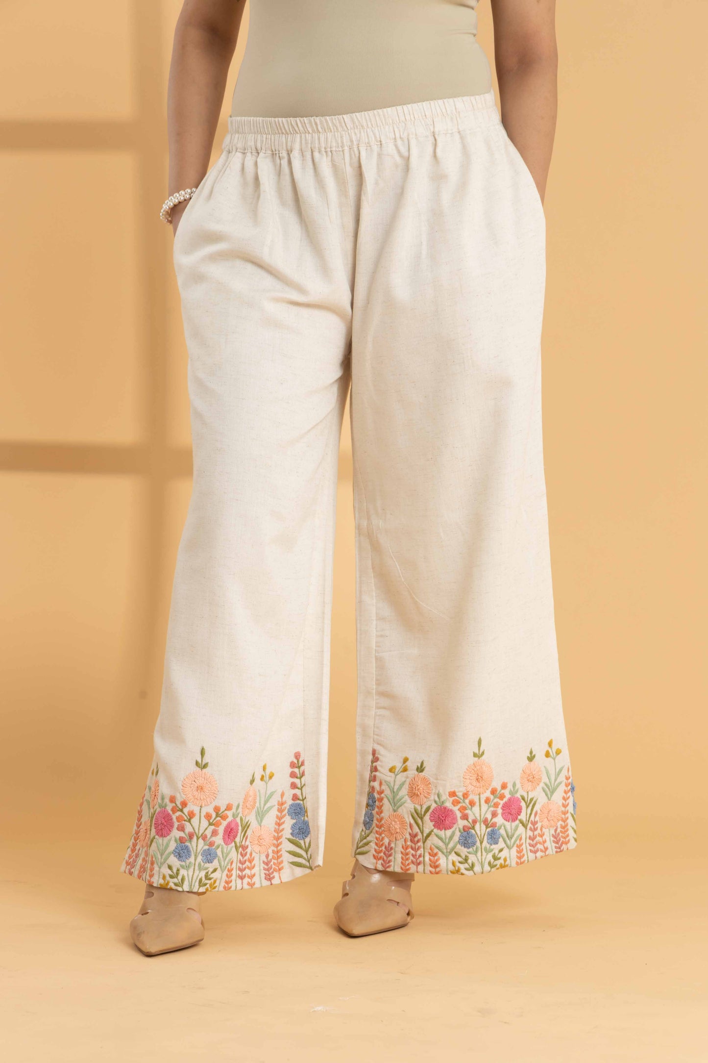 Florist Embroidered Pant