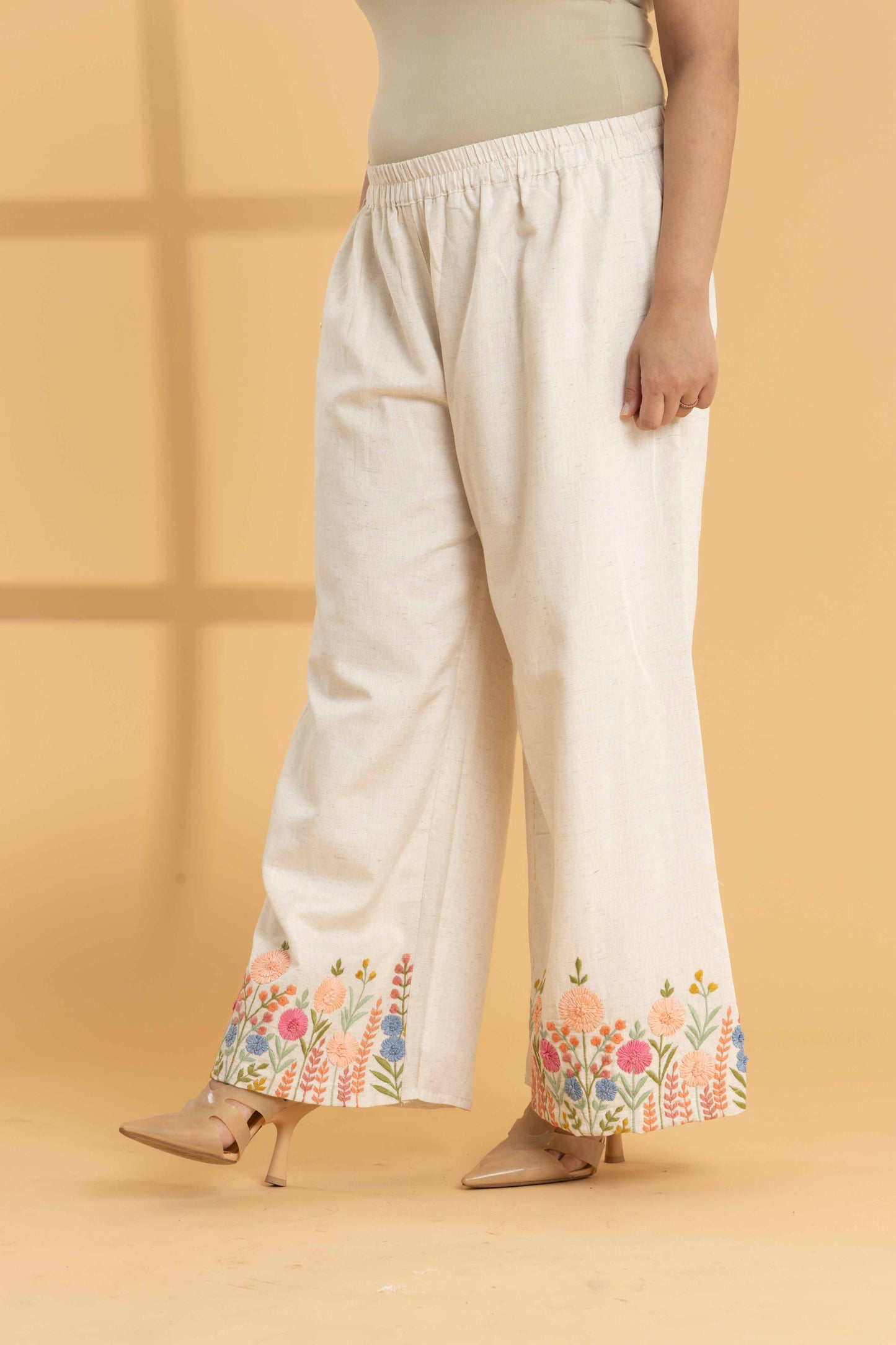 Florist Embroidered Pant