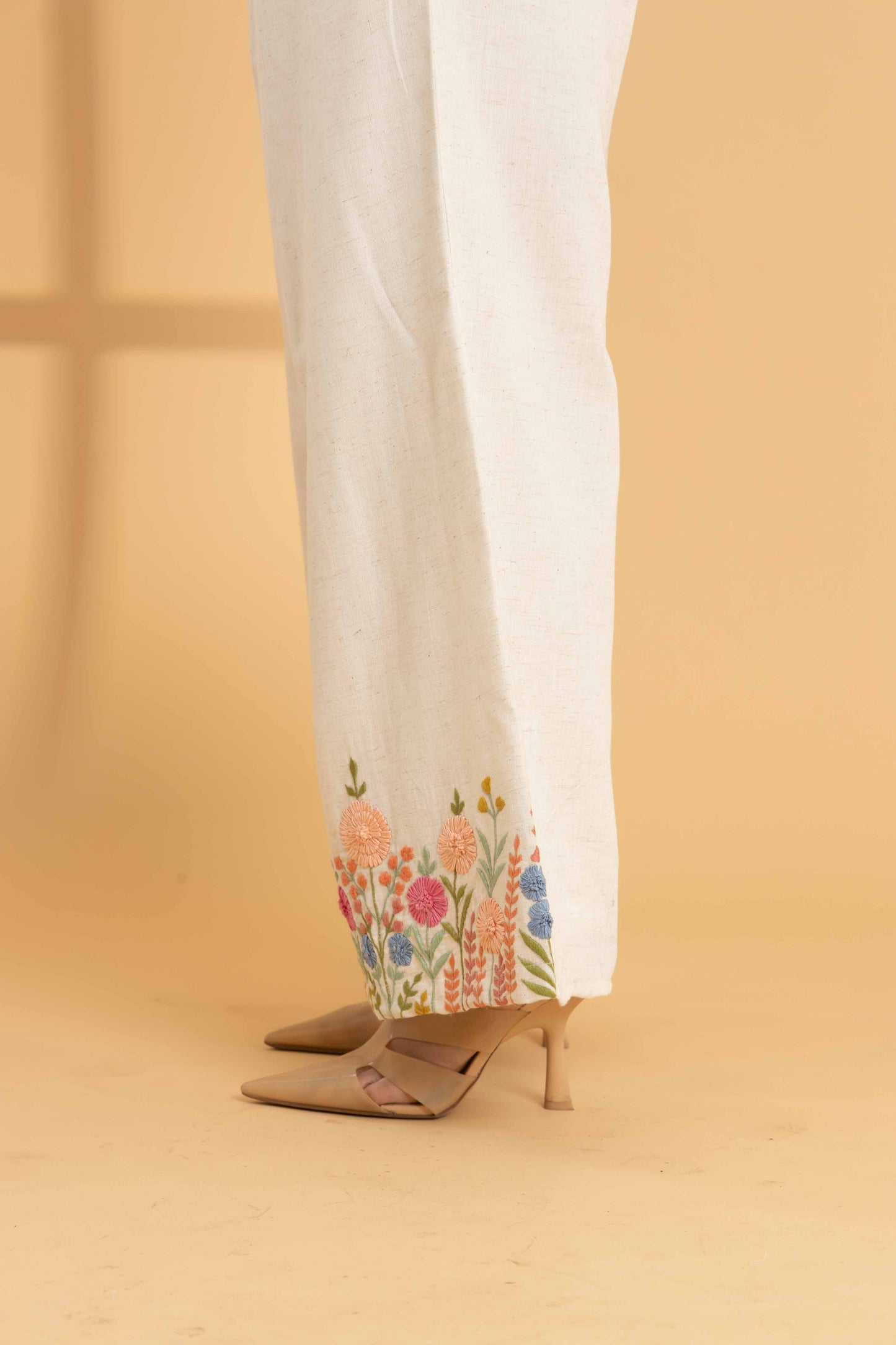 Florist Embroidered Pant