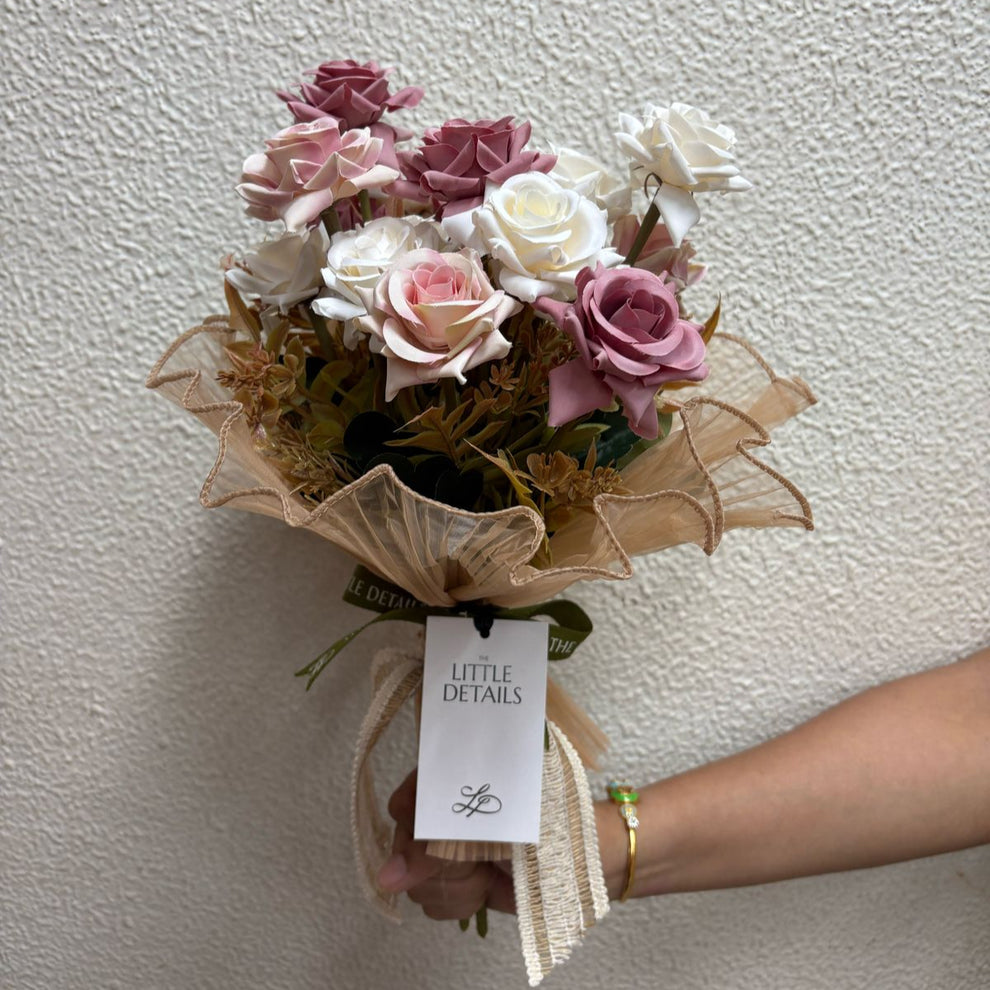 Elegant Handcrafted Rose Bouquet – The Little Details